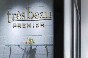 très beau PREMIER